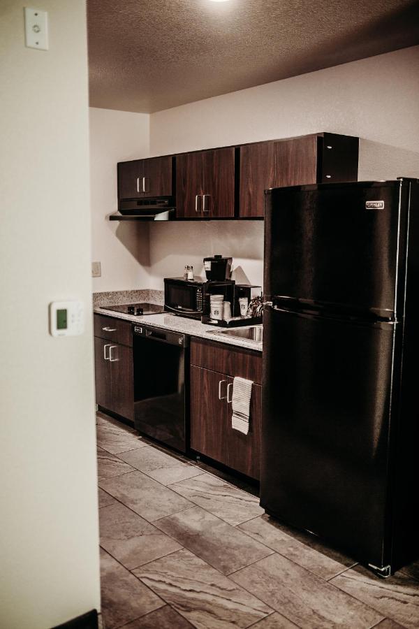 Cobblestone Hotel & Suites อินเตอร์เนชั่นนอลฟอลส์ ภายนอก รูปภาพ