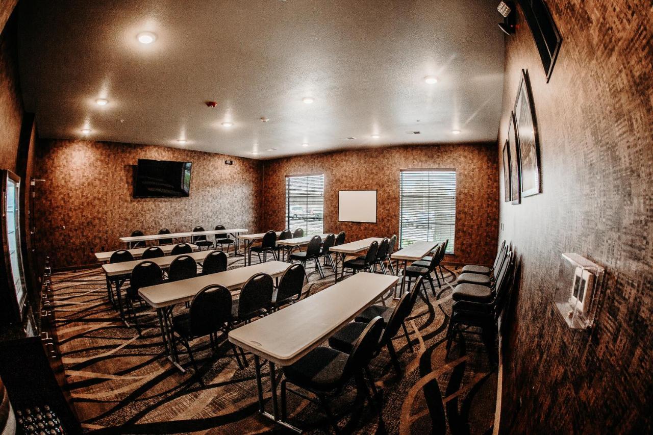 Cobblestone Hotel & Suites อินเตอร์เนชั่นนอลฟอลส์ ภายนอก รูปภาพ